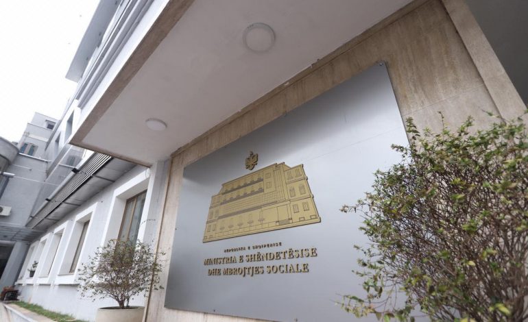 REAGIMI/ Ministria e Shëndetësisë mohon shpërthimin e fruthit në kopshtet e Tiranës: Nuk ka asnjë rast të konfirmuar