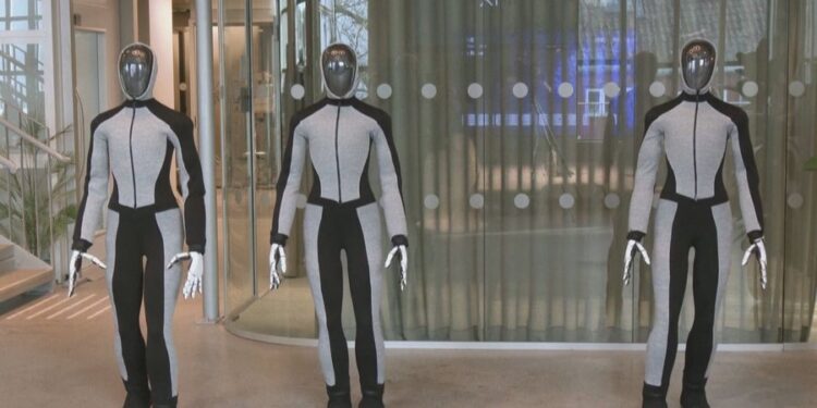ROBOTË TË ARMATOSUR/ Vuçiç: Do mbrojnë vendin, do na ndihmojë Kina