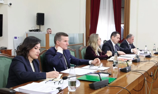 “ÇFARË FAKTESH KONKRETE KENI?” Zbardhen diskutimet e deputetëve të PS-PD në Këshillin e Mandateve me Prokurorët e SPAK për Ballukun