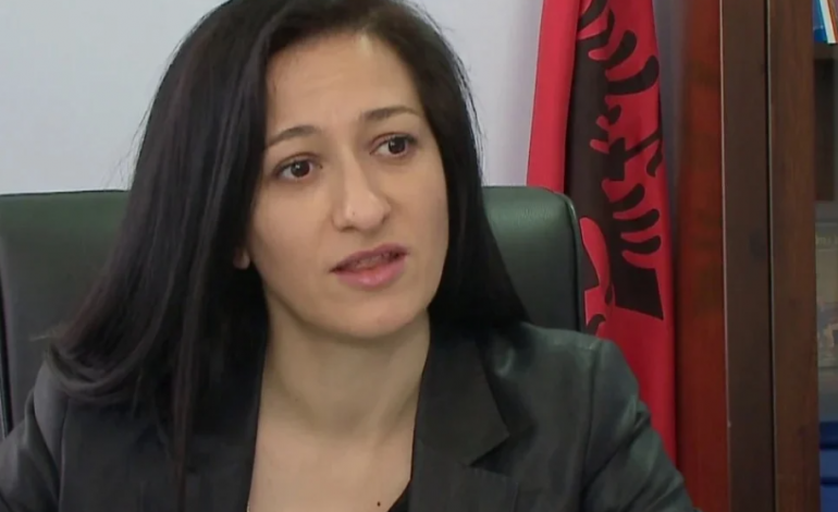 AKUZAT/ Arrestohet Arta Dollani, drejtoresha e Agjencisë së Arsimit Parauniversitar