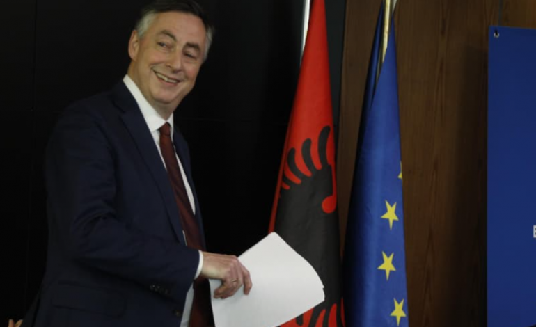 “ÇËSHTJA BALLUKU, TEST PËR SHQIPËRINË”/ Kreu i Komisionit të Jashtëm në PE: Nuk e takoj Berishën, protestat e dhunshme s’kanë vend në demokraci