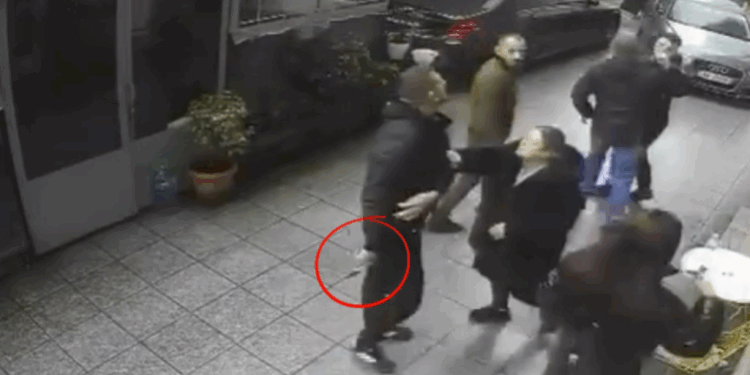 I NXORRI PISTOLETËN QYTETARIT NË TIRANË/ Pezullohet nënkomisari, i bllokohet pistoleta