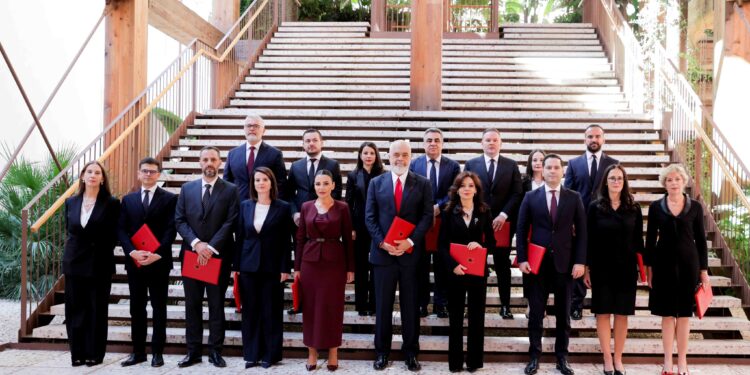 PLANI PËR 2026/ Rama ‘aktivizon’ ministrat! Mbledhje në Kryeministri