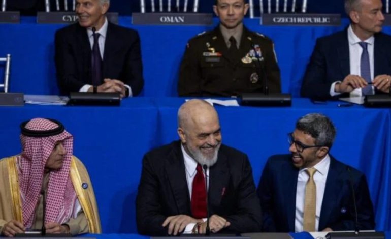 “DISA PRESIDENTËVE KËTU DUHET T’I VIJË TURP”/ Rama ngre çështjen e Hagës në Bordin e Paqes: Le të bëjmë diçka para se të bëhet më keq