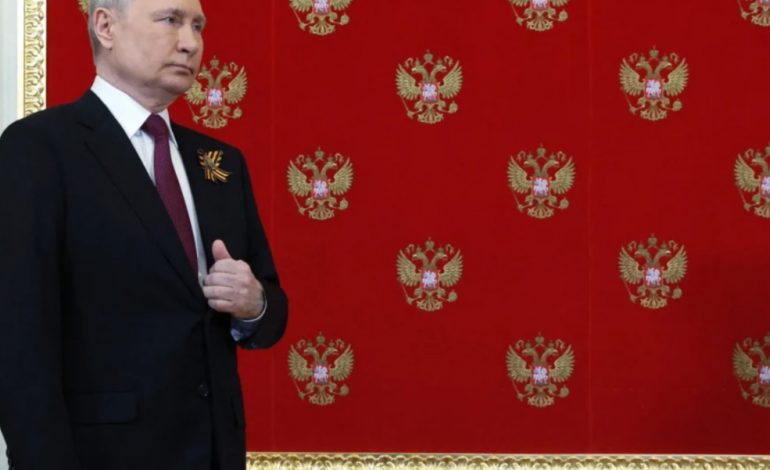NJË LUFTË E PARASHIKUAR: Si CIA dhe MI6 morën në dorë planet e Putinit për Ukrainën dhe pse askush nuk u besoi atyre