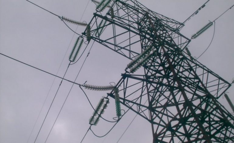 ÇFARË NDODHI? Disa fshatra në Lezhë pa energji prej mbrëmjes së kaluar