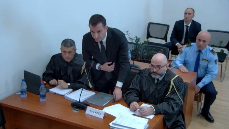 KËRKOI LIRINË/ Nis seanca në Apelin e Posaçëm, Veliaj i pranishëm në gjyq