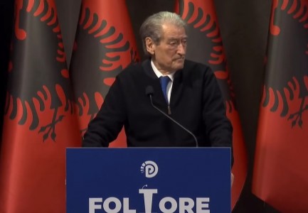 “SHNDËRROI ZGJEDHJET NË FARSË ELEKTORALE”/ Berisha: Tani Rama po përdor mandatet e vjedhura si mburojë të krimit, plaçkitjeve dhe grushtit të shtetit
