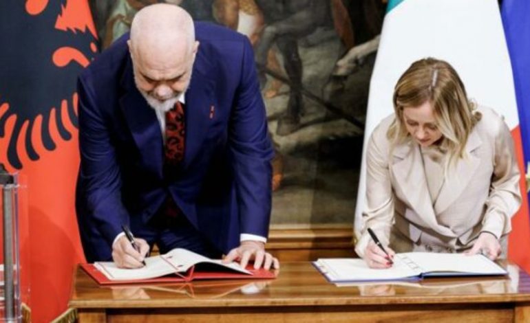 “MOS NA TAKSONI 15%”/ Pensionistët italianë që jetojnë në Shqipëri i dërgojnë letër Ramës
