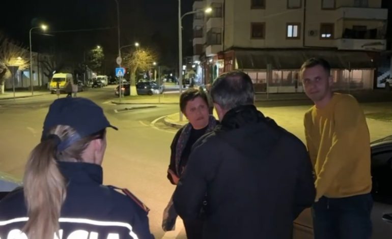 “MOS KESH RRUGË TË IKËSH NË SHTËPI”/ Rëndohet situata në juglindje, gruaja humb ndjenjat
