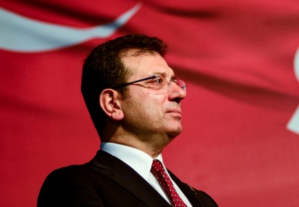 TURQI/ Prokuroria e Stambollit kërkon deri në 20 vite burg për ish-kryebashkiakun dhe tre të tjerë për “spiunazh politik”