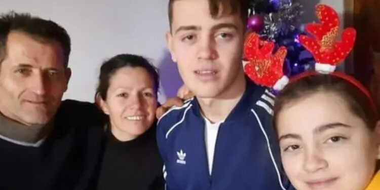 TRAGJEDIA NË FAMILJEN SHQIPTARE NË ITALI/ Flasin të afërmit: I nisëm fëmijët me duart tona, na u kthyen me arkivol