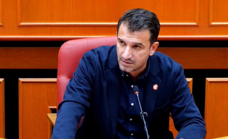 GJKKO RRËZON KËRKESËN E VELIAJT/ Kryebashkiaku i Tiranës mbetet në paraburgim