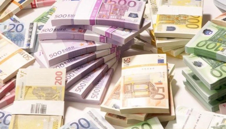 E PËSON ITALIANI NË FIER/ Dyshohet se i mori 11 mijë euro 39-vjeçarit përmes mashtrimit, nis… (EMRI)