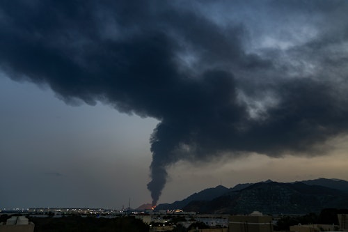 DRONËT IRANIANË GODASIN EMIRATET E BASHKUARA ARABE/ Gjashtë viktima dhe të plagosur nga sulmet