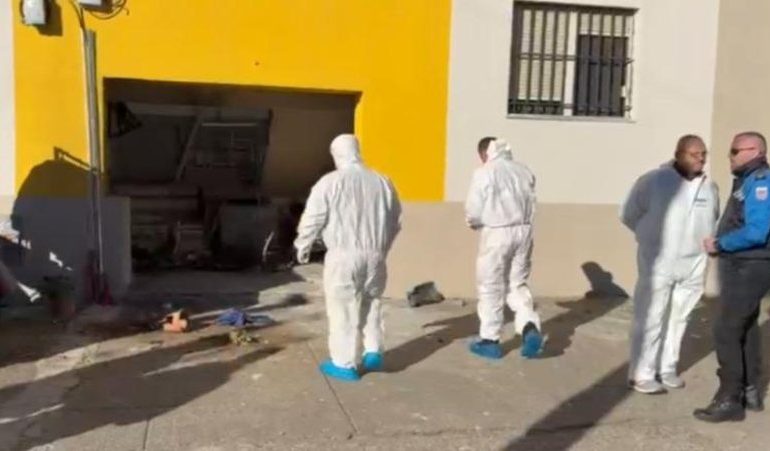 DETAJET E PARA/ Tritol automjetit në Tiranë, detajet e para