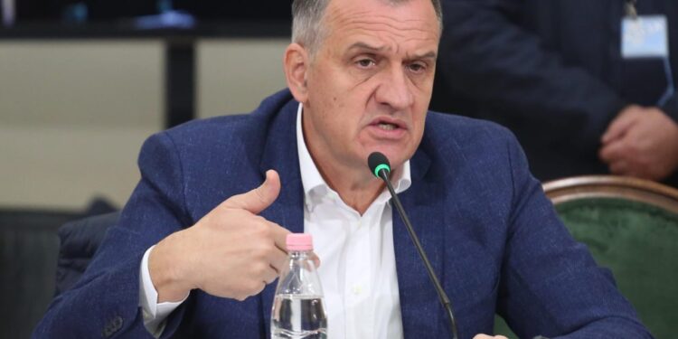 SEANCA PËR “STERILIZIMIN”/ Beqaj kërkon të njihet me akuzën: Audio-regjistrimi të dëgjohet në sallë
