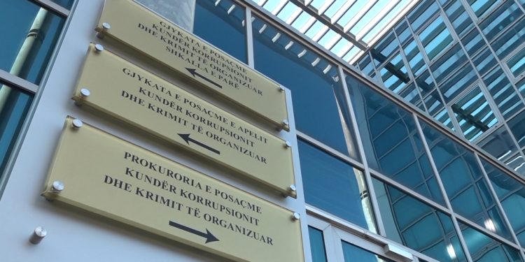 SHKELJE E BARAZISË NË TENDERA? GJKKO pushon akuzat për gjashtë zyrtarë të ARRSH-së