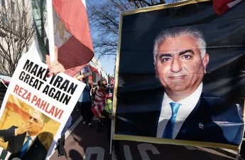 VDEKJA E KHAMENEIT/ Djali i shahut të fundit të Iranit: Momentet e guximit ndryshojnë rrjedhën e kombeve