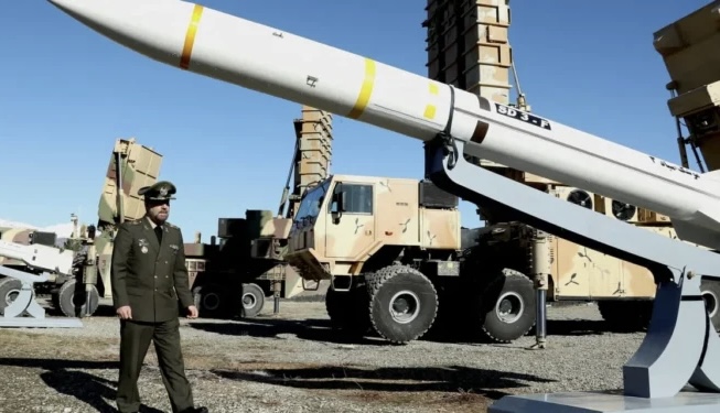 SHËNOHET SULMI I PARË IRANIAN DREJT EVROPËS/ Sekretari britanik i Mbrojtjes: Kapëm dy raketa të lëshuara drejt Qipros