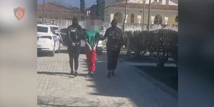 E DËNUAR ME 10-VITE BURG NË GJERMANI PËR DROGË/ Kapet 19-vjeçarja në Tiranë