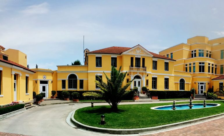 KONFLIKTI NË LINDJEN E MESME/ Ambasada Amerikane në Tiranë ndan mesazhin për shtetasit e saj: Qëndroni të sigurt