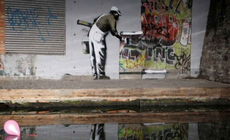 MISTERI I BANKSY-t DREJT ZBULIMIT/ Reuters gjurmon identitetin e artistit anonim që tronditi botën e artit