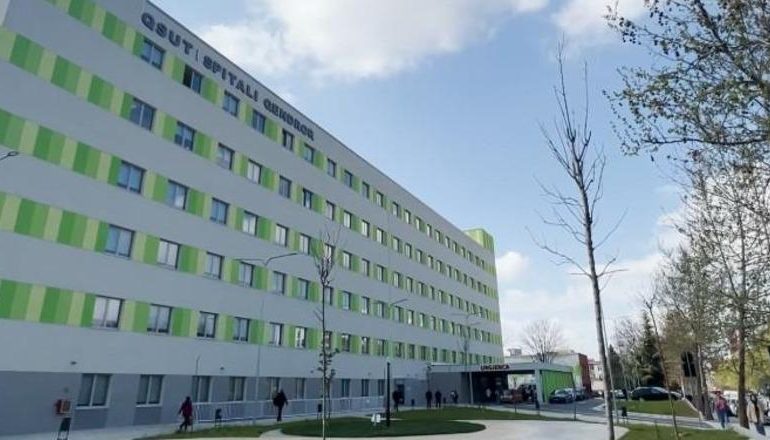 E TRISHTË/ Ndërron jetë në QSUT foshnja 2 muajshe nga Korça, ndodhej në gjendje kritike prej disa ditësh…