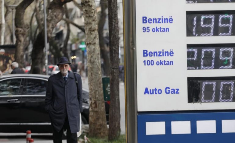 MBLIDHET BORDI I TRANSPARENCËS PËR ÇMIMET E NAFTËS/ Ministri Demo: Sot merret vendimi…