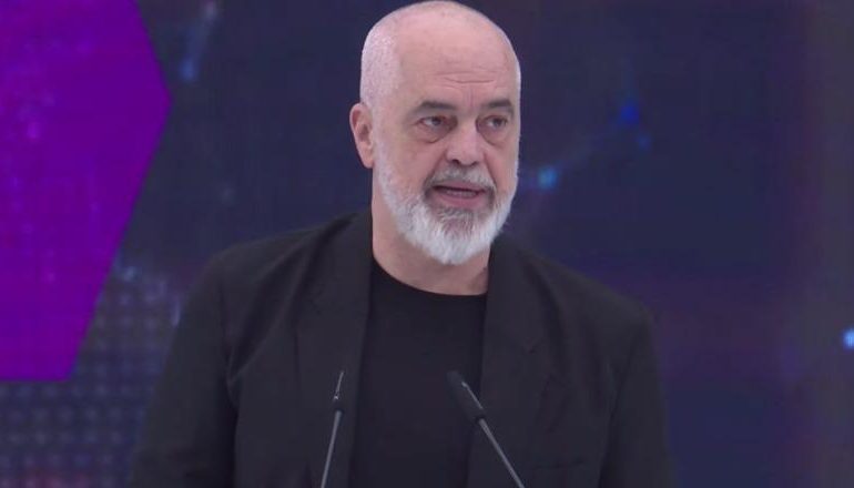 FTESË PËR INVESTITORËT/ Rama: Provoni rakinë, do ju sjellë në qejf dhe s’do të vuani për problemet tona