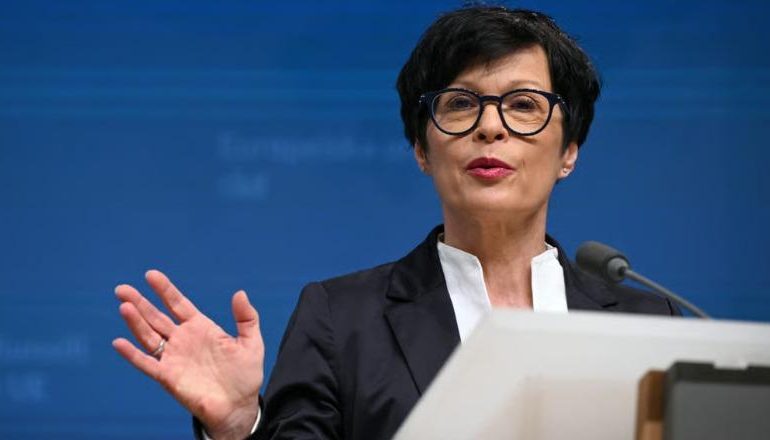 AKUZAT E PD/ Kos nuk tërhiqet nga deklarata: Ndryshimi vjen edhe nga shoqëria, hiqeni korrupsionin nga mendja