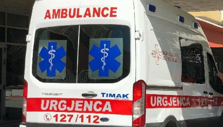 E RËNDË/ I dënuari me burgim të përjetshëm, ndërron jetë në spitalin e Korçës, u dërgua me urgjencë pas problemeve me zemrën (EMRI)