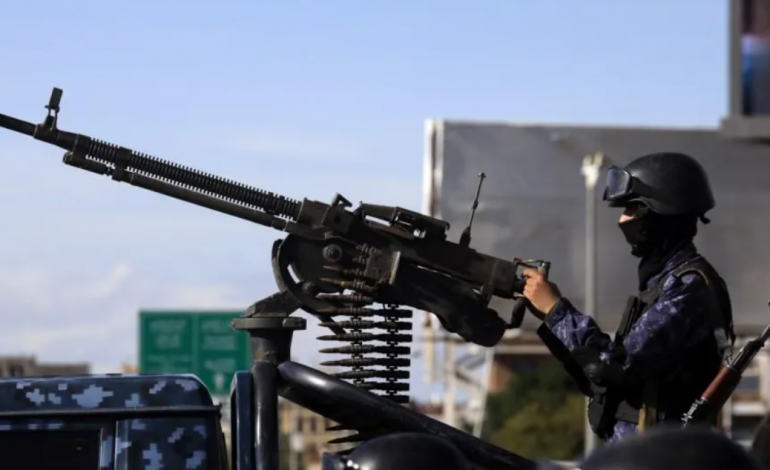 PËRSHKALLËZIMI NË LINDJEN E MESME/ “Rritet frika për përfshirje në konflikt”, BBC: Grupi terrorist Houthi lëshon raketa drejt Izraelit