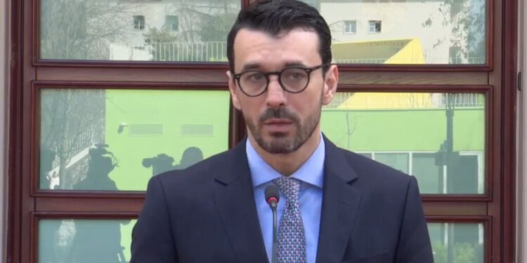 ANULIMI I TENDERIT PËR PORTO ROMANO/ Karakaçi: Do ndërtojmë skenar tjetër, edhe kryeministri e tha që…
