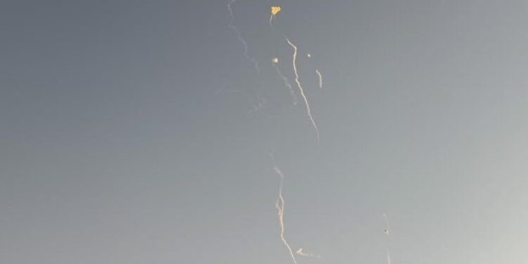TENSIONET NË LINDJEN E MESME/ Katari raporton sulm me raketa mes përshkallëzimit rajonal