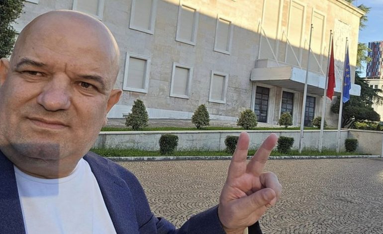 “NUK MBAN MË…”/ Ilir Vrenozi nga protesta e opozitës: Këta po tallen me ne