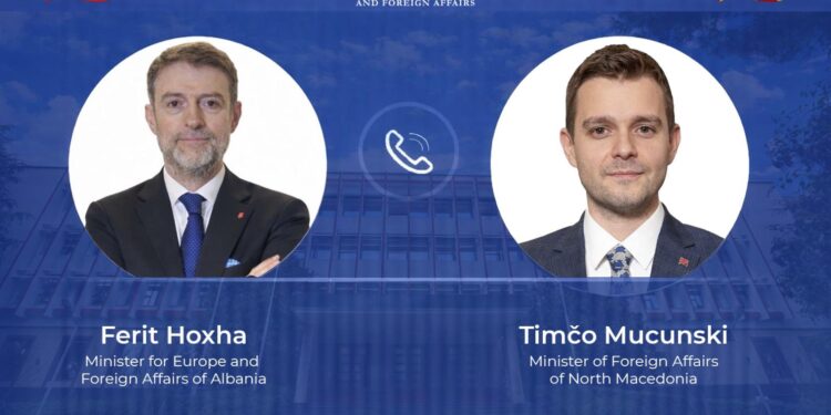 TELEFONATË ME HOMOLOGUN MUCUNSKI/ Hoxha: Integrimi i Shqipërisë dhe Maqedonisë së Veriut, me rëndësi strategjike për rajonin dhe BE-në