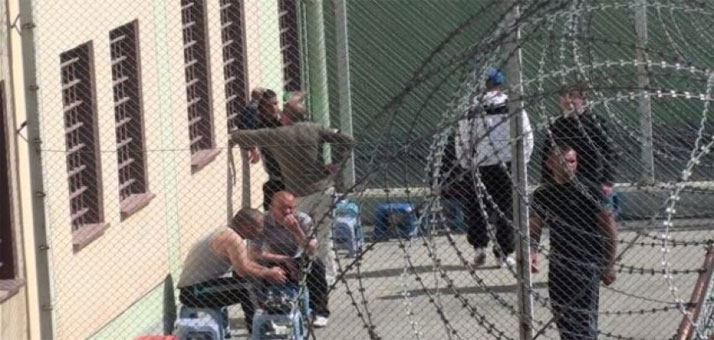 447 TË BURGOSUR PËRFITOJNË LIRINË/ Ja kur kalon për diskutim në Kuvend amnistia penale