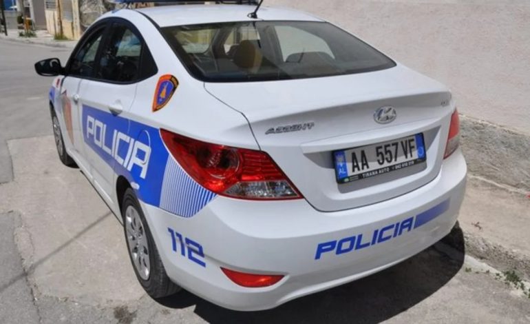 AKSIDENT I RËNDË NË AKSIN RRUGOR SHKODËR-KOPLIK/ Kamioni përplaset me makinën, 4 të plagosur