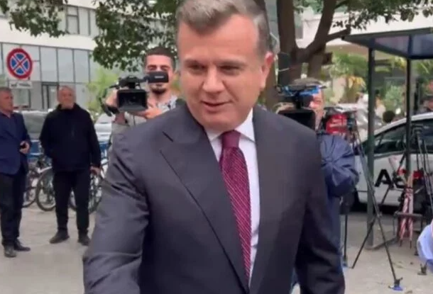 SEANCA PËR DOSJEN “PARTIZANI”/ Balla përplaset me Malltezin në GJKKO. Deputeti i PS: Prona shtetërore u privatizua në 6 muaj