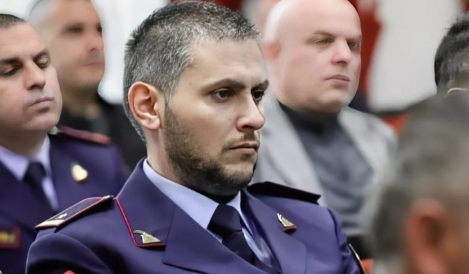 “LUFTA NDAJ KORRUPSIONIT NIS NË RADHËT TONA”/ Skënder Hita mbledh drejtorët e policisë së qarqeve dhe kufirit: Shembull pezullimet në Peqin