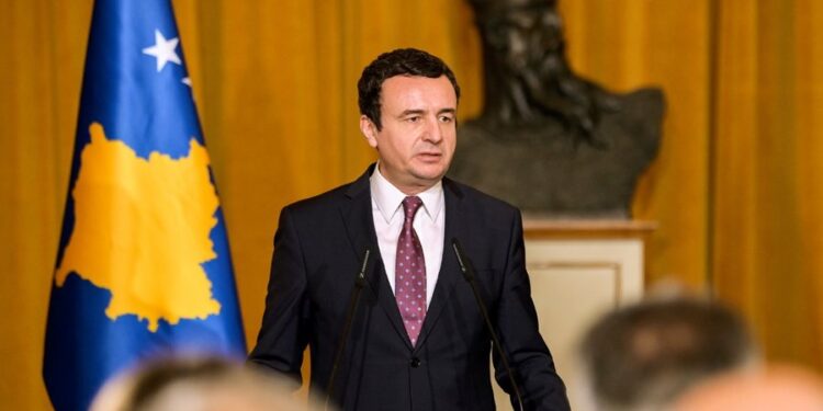 KURTI KËRKON BASHKËPUNIM PËR PRESIDENTIN/ AAK: LVV po pret të largohet Osmani që të zbulojë planet për procesin