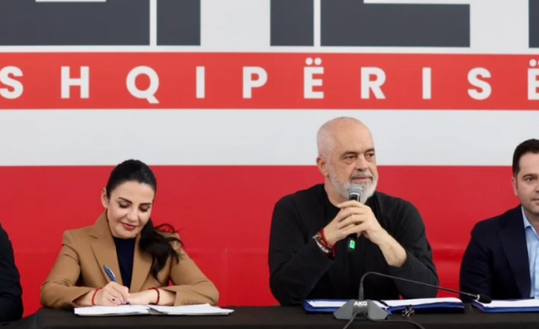 “SHKOJNË NË KRYEQYTETET E EUROPËS DHE BËJNË…”/ Rama për opozitën: I gënjen mendja se mund të na mundin duke lehur në Bruksel