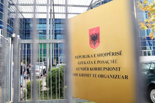 DOSJA “PLUMBI I ARTË”/ “Fotoja ime u gjet në telefonin e Dumanit”, ish-zv.drejtori i Policisë së Elbasanit dëshmon në GJKKO: Çfarë më tha Gledis Nano…