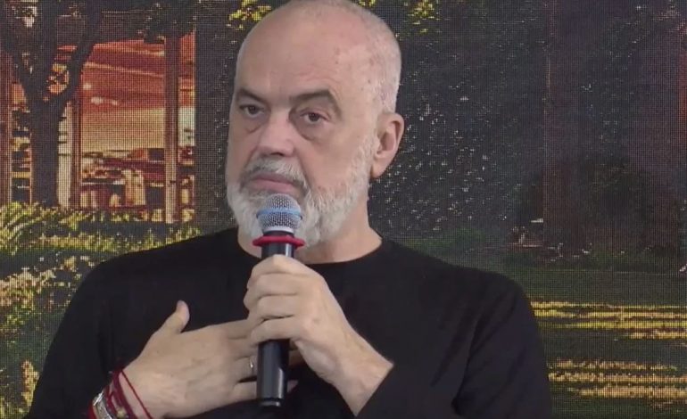 “ËSHTË KOLLAJ TË NGJITENI LARTË, POR KUR KALON…”/ Rama këshilla për sektorin e ndërtimit: Duhet të bëni balancën mes cilësisë dhe kostos