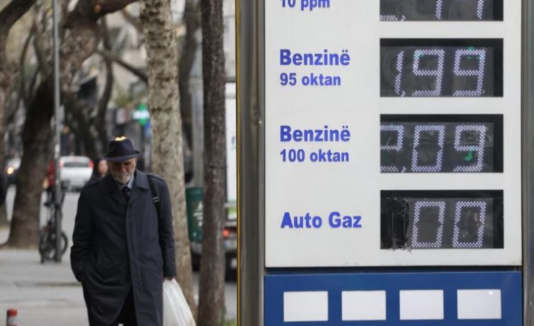 SËRISH NDRYSHIME/ Bordi i Transparencës nxjerr çmimet e reja, ja sa do të shiten nafta dhe benzina