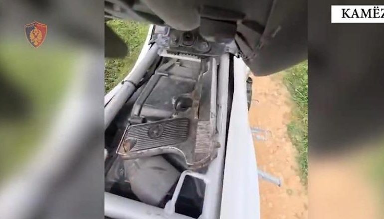 ME PISTOLETË NË ULJEN E MOTOÇIKLETËS/ Arrestohet 23-vjeçari në Kamëz! Pranga edhe pasagjerit 18-vjeçar