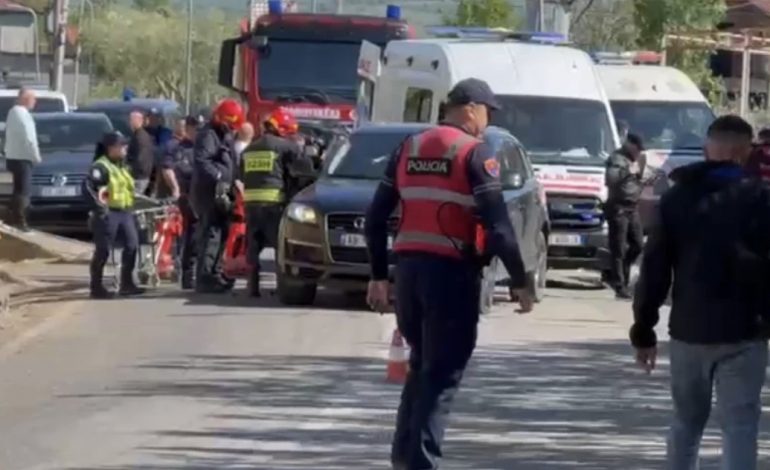 ATENTATI ME DY VIKTIMA NË BALLDRE TË LEZHËS/ Viktimat burrë e grua, trupat ende në makinë