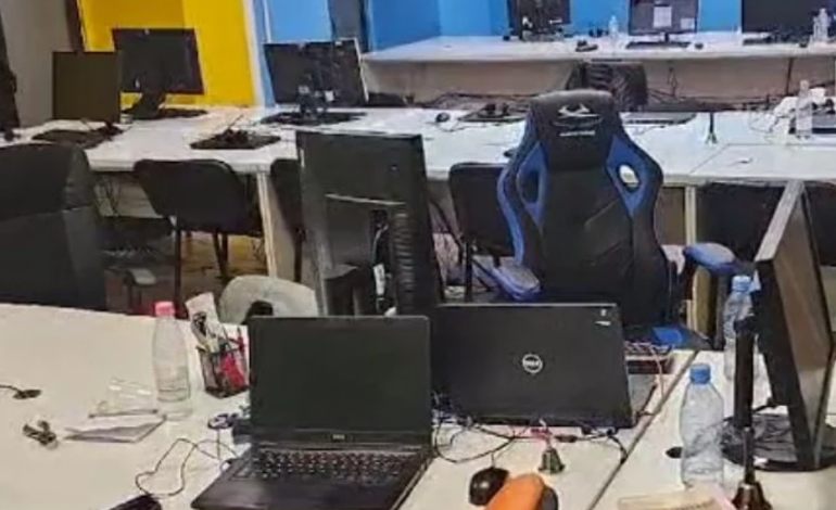 AKSION KUNDËR CALL-CENTER NË TIRANË/ “Goditen” dy pika në kryeqytet, gjermanë dhe austriakë në ndihmë të hetimeve