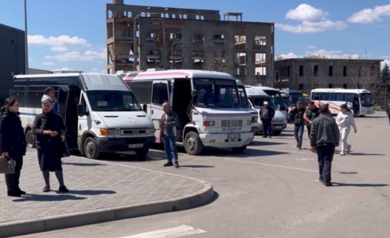 KRIZA E NAFTËS RRIT BILETËN KORÇË-TIRANË/ Qytetarët: E papërballueshme